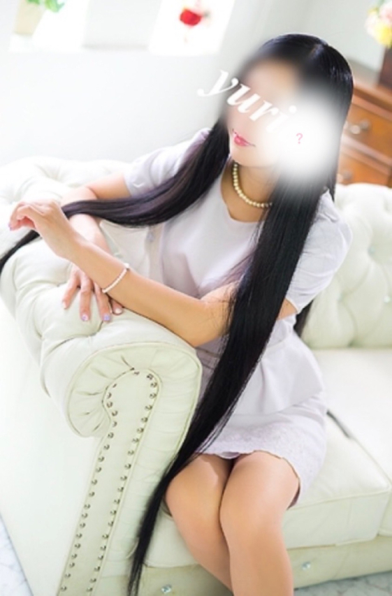 ゆり♡スレンダー入店（EYE MASK 「アイマスク」）