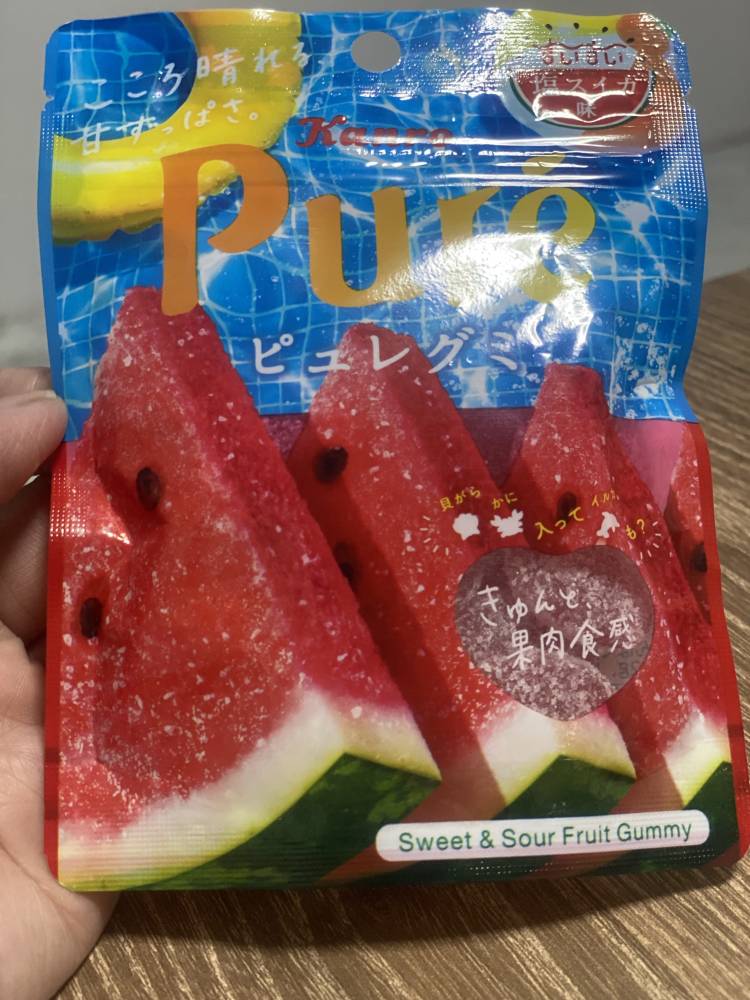 8月