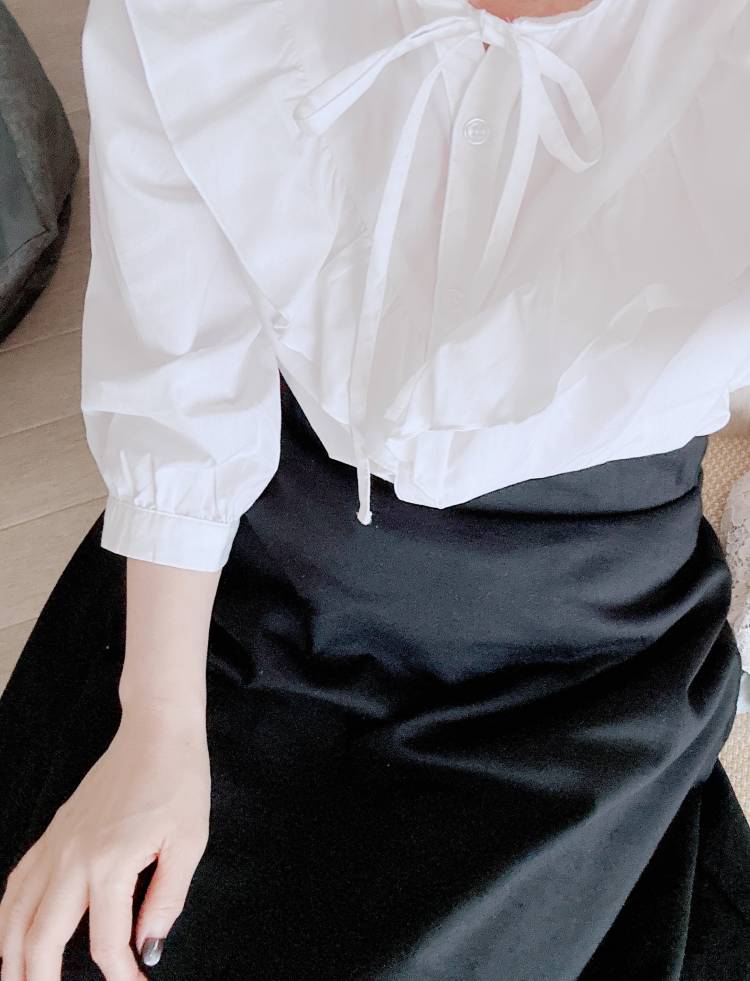 (^_−)−☆