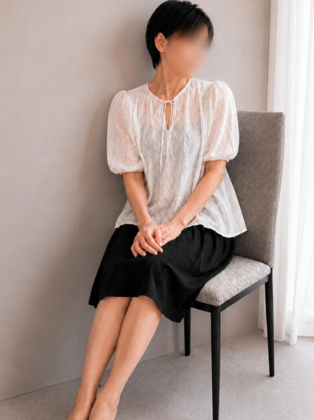 ゆり（山口人妻デリヘルフルール）