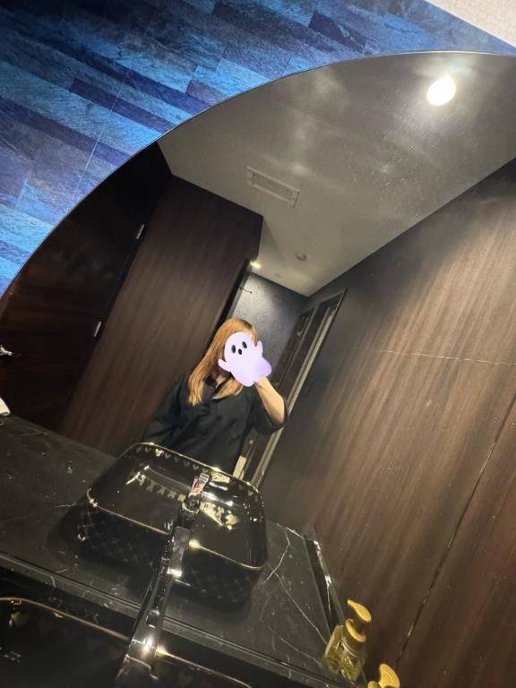 先行👩🏻‍❤️‍👨🏻