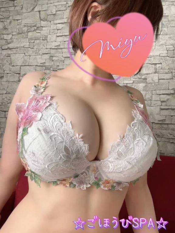 小指が…(´；ω；`)