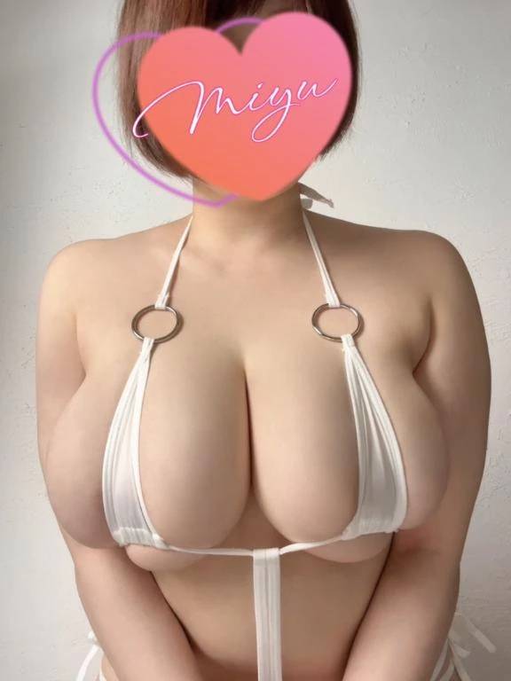 生きておりまする♡