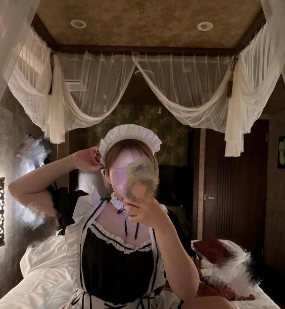 御奉仕エロメイド💕︎