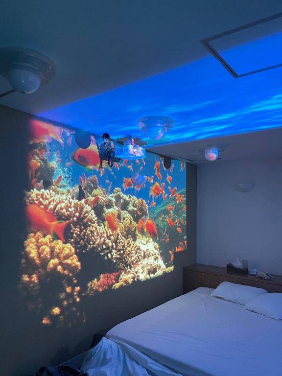 オールナイト営業中