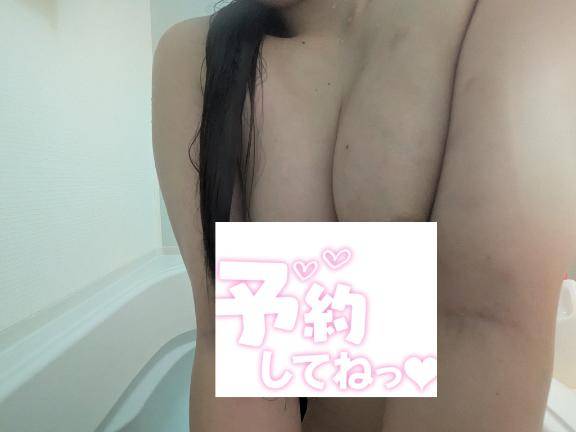 ?秘密の蜜会：甘い誘惑?