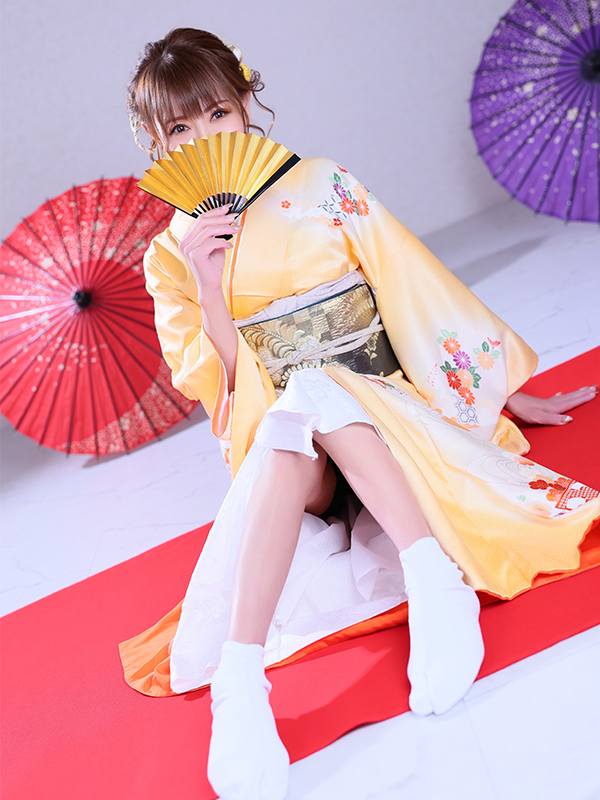 れいか（広島ﾃﾞﾘﾊﾞﾘｰﾍﾙｽ 人妻ご近所物語）