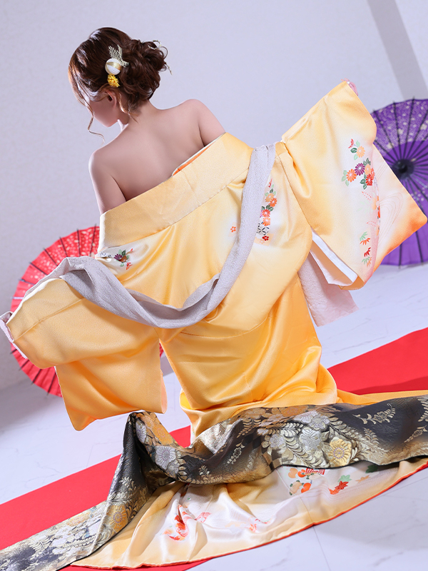 れいか（広島ﾃﾞﾘﾊﾞﾘｰﾍﾙｽ 人妻ご近所物語）