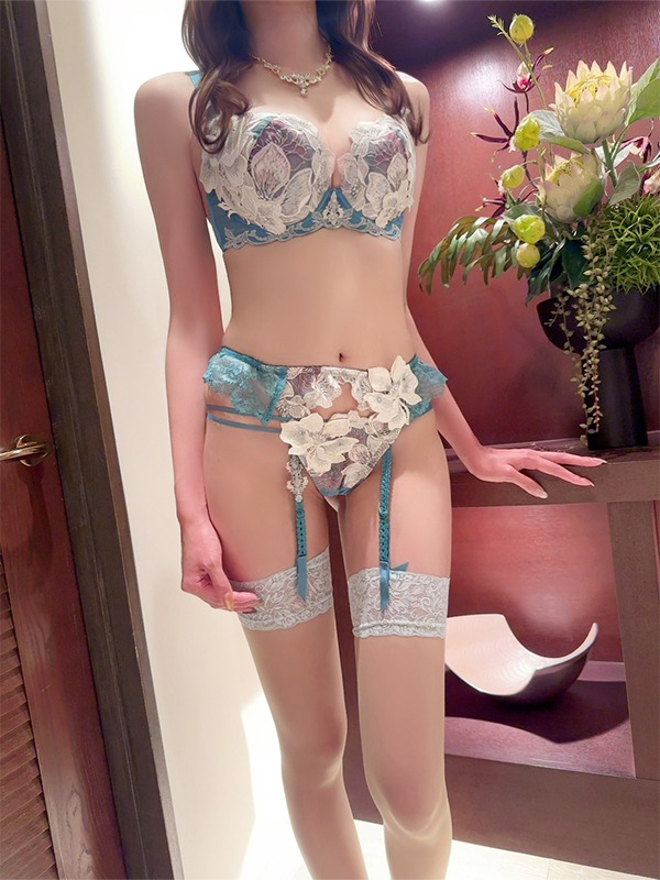 -新人-なおみ（広島ﾃﾞﾘﾊﾞﾘｰﾍﾙｽ 人妻ご近所物語）