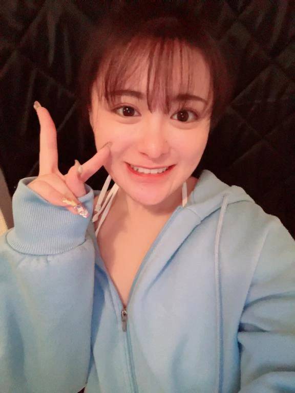 明日は11時からです♡