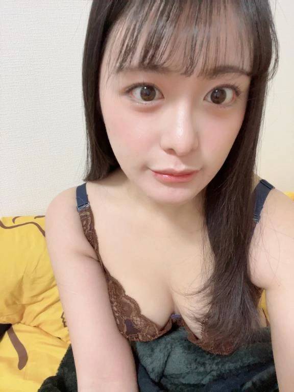 ひな（ぐらどるえっぐ）