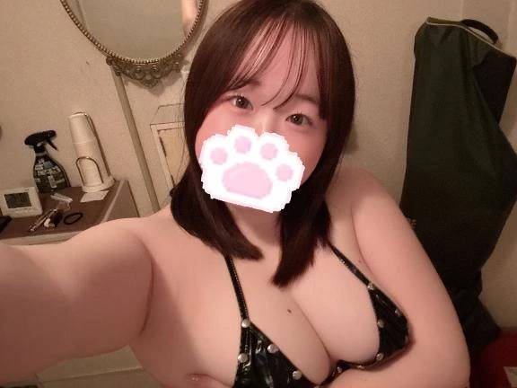 いっぱい👅💧