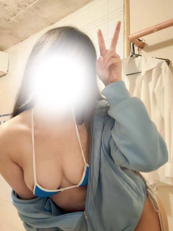 出勤してます🫶🏻