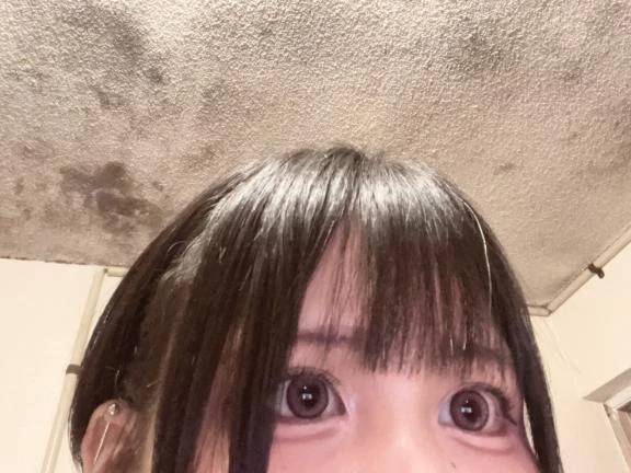 (👀)