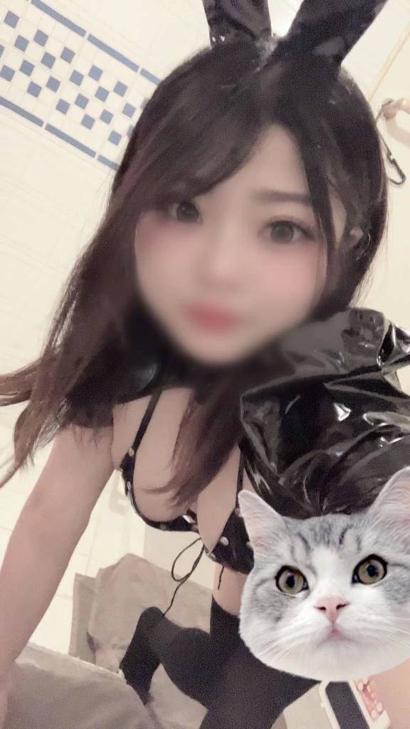 出勤してます💕
