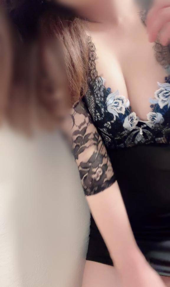 ​​​​​​​3/20 16時半〜Hさま😘