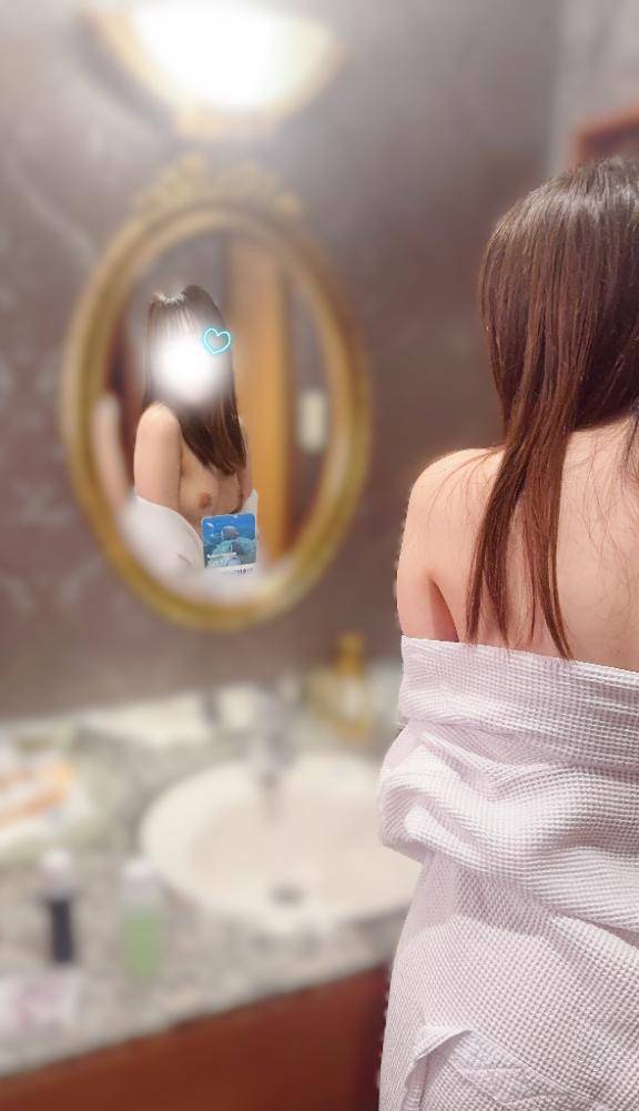 一緒に堕ちてこ？🖤
