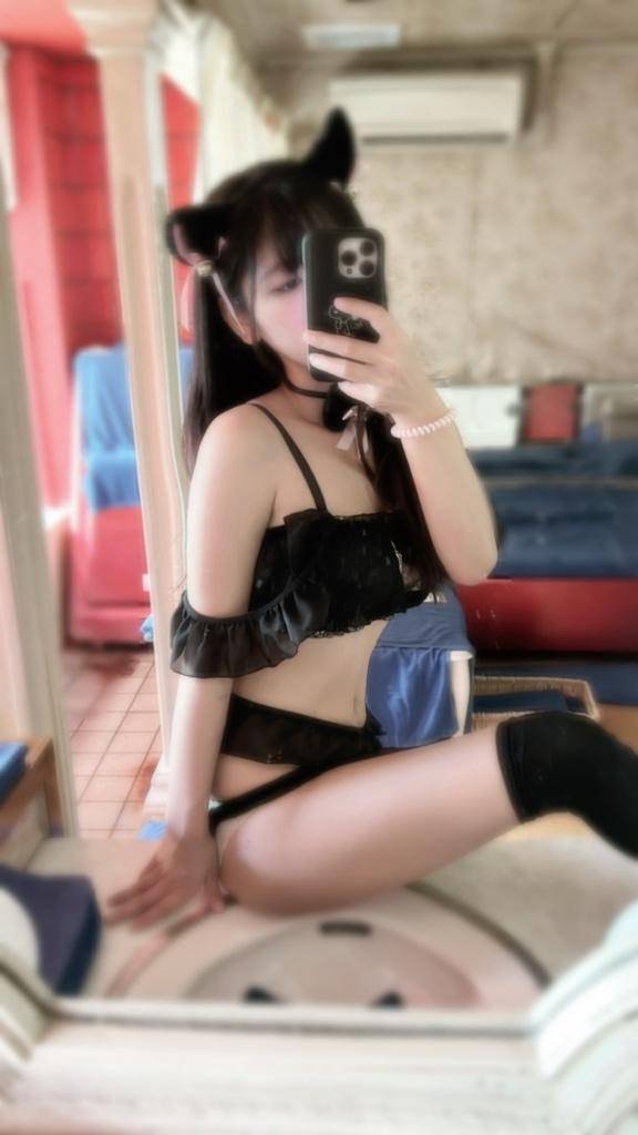 (*ˊ˘ˋ*)｡♪:*°