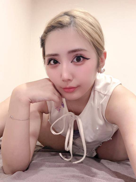 今日も深夜にえろ投稿