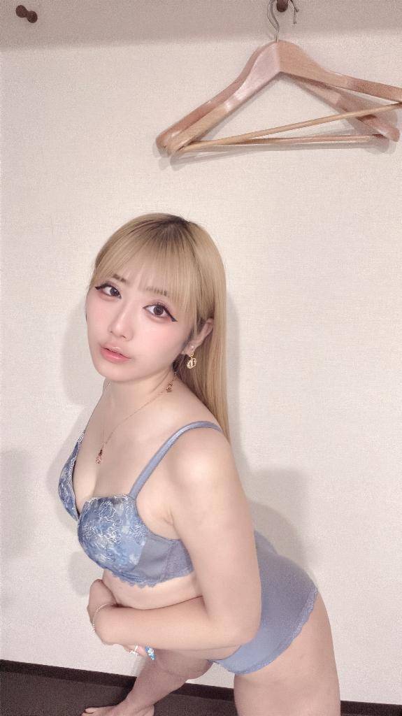 大きくてハリのある桃尻堪能しにくるしか！？