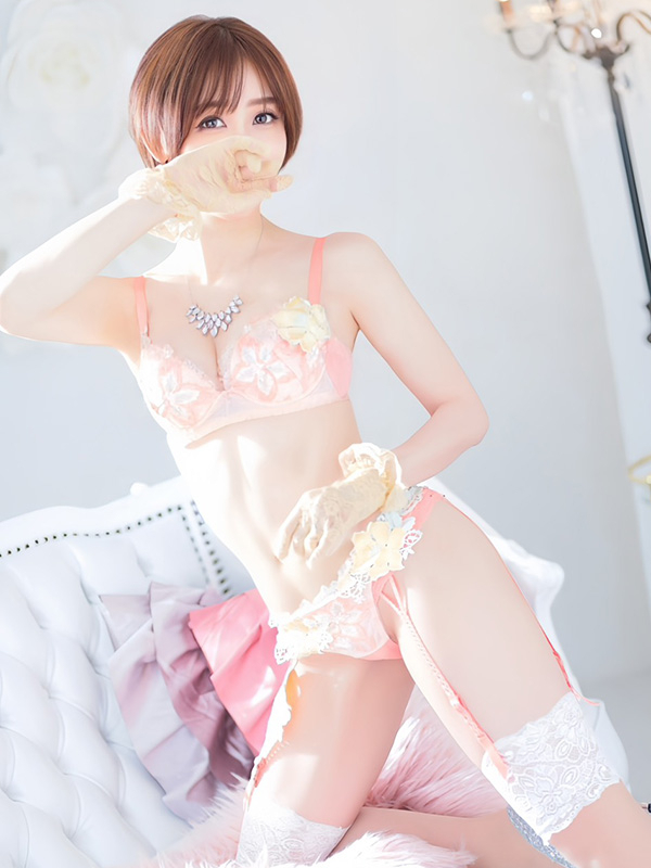 エミリ（DIANA（ディアナ））