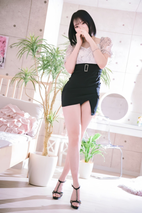 エナ（DIANA（ディアナ））