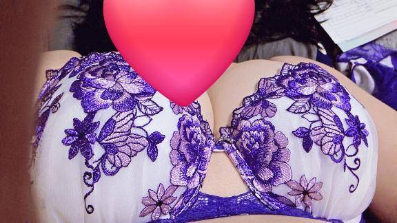 ♥️昼間でもエッチな熟女♥️