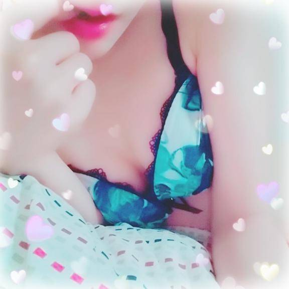 触られて安心する？|･ᴗ･)ﾉﾞ