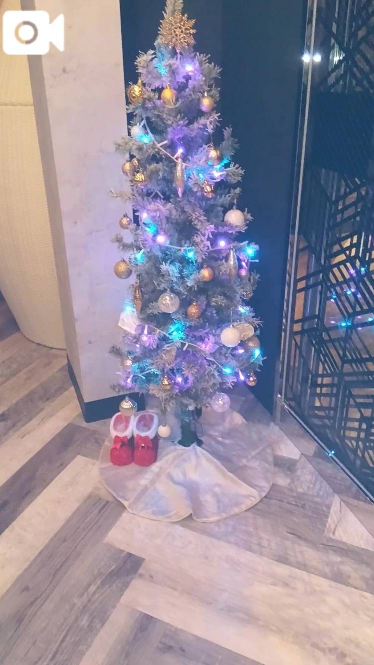 新人 華子(かこ)(エッチな熟女)