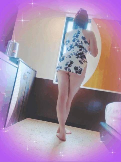 新人 華子(かこ)（エッチな熟女）