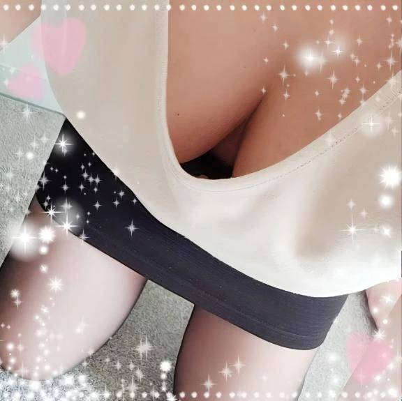 志麻(しま)（エッチな熟女）