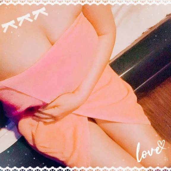 志麻(しま)（エッチな熟女）