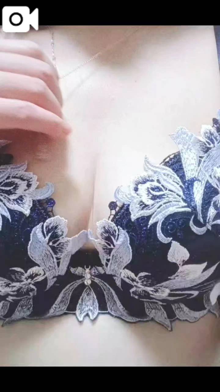 エッチな自撮り♪