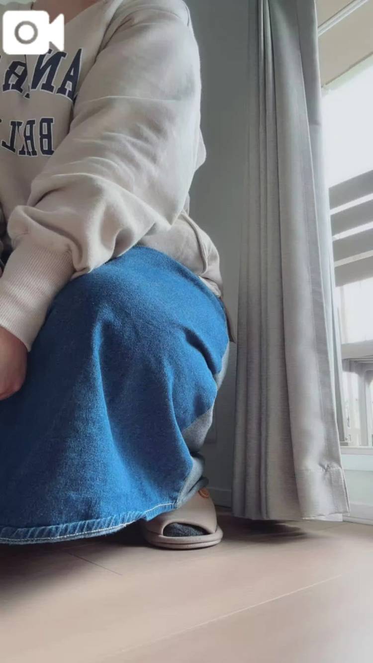 主婦の色気ないパンちら