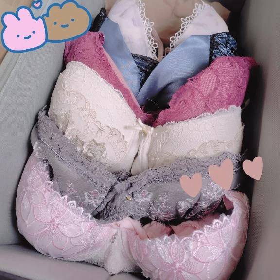 今日の下着は いろっいろっ ♪