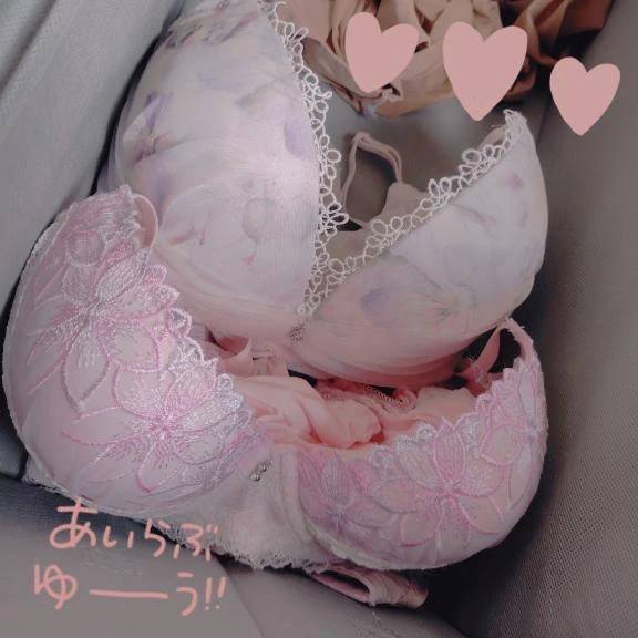 今日の下着は いろっいろっ ♪