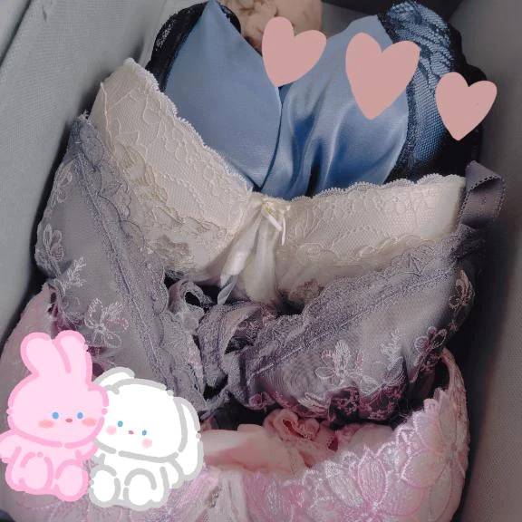 今日の下着は いろっいろっ ♪