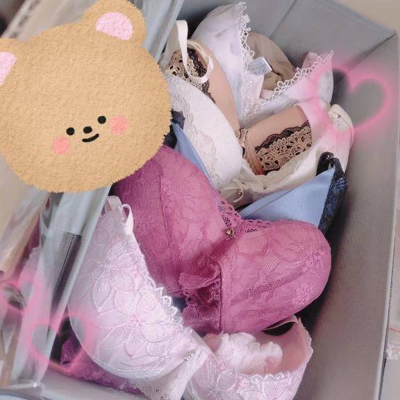 今日の下着は いろっいろっ ♪