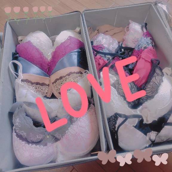 今日の下着は いろっいろっ ♪