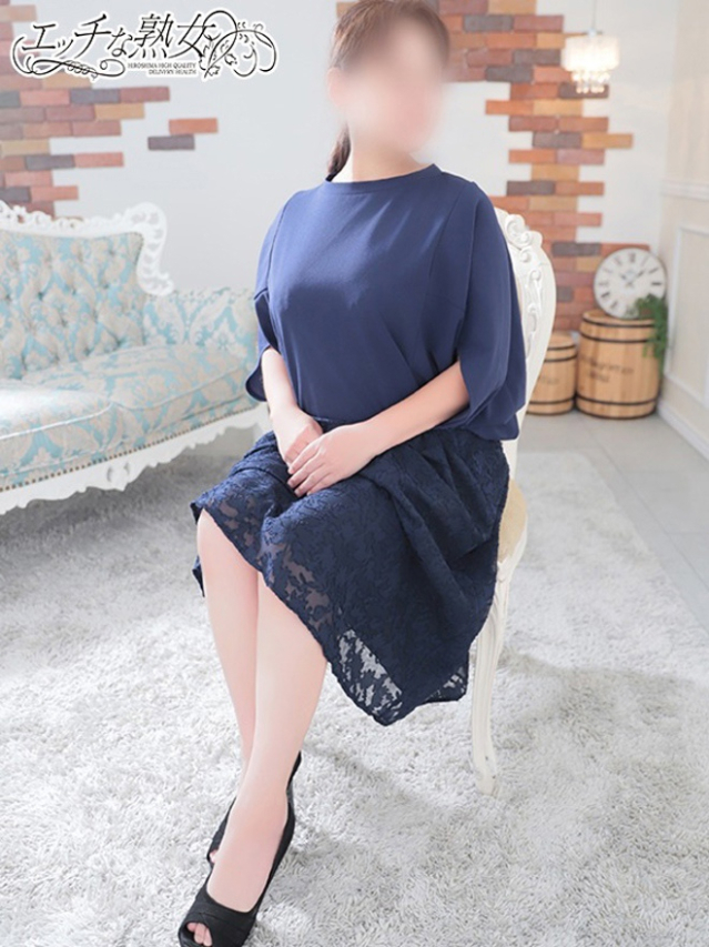 新人 美奈(みな)（エッチな熟女）