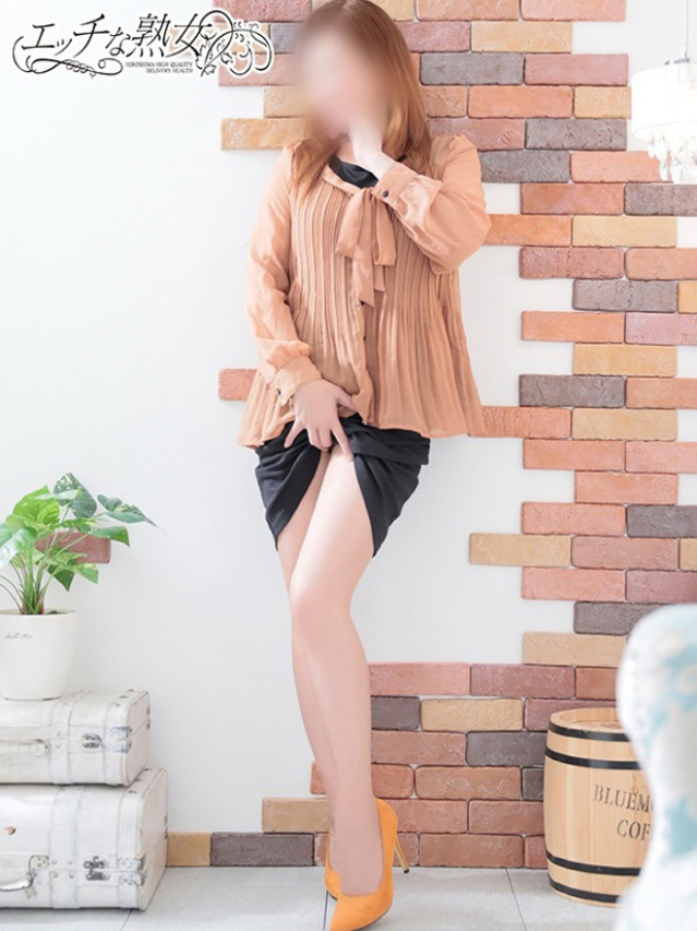 夏美(なつみ)（エッチな熟女）