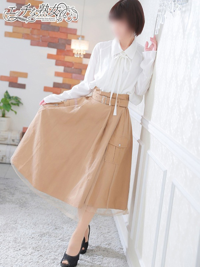 渚(なぎさ)(エッチな熟女)