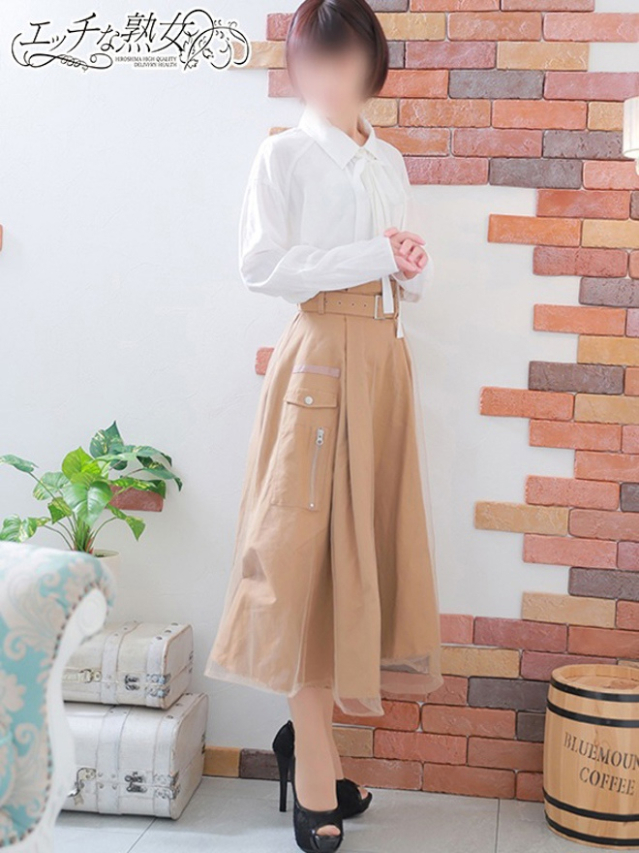 渚(なぎさ)(エッチな熟女)