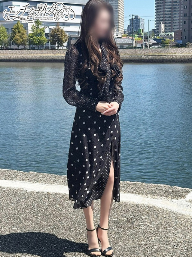 新人 杏(あん)（エッチな熟女）