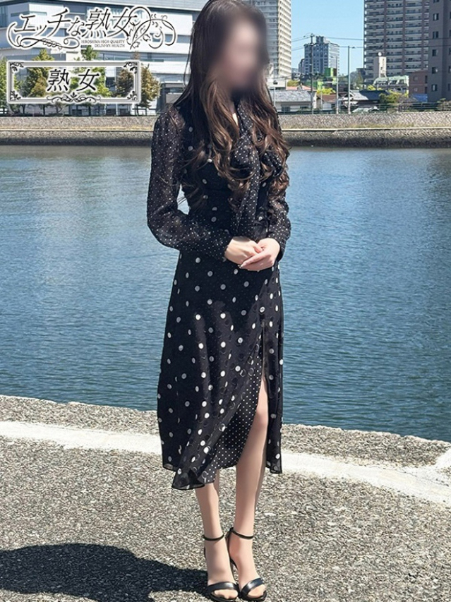 新人 杏(あん)（エッチな熟女）