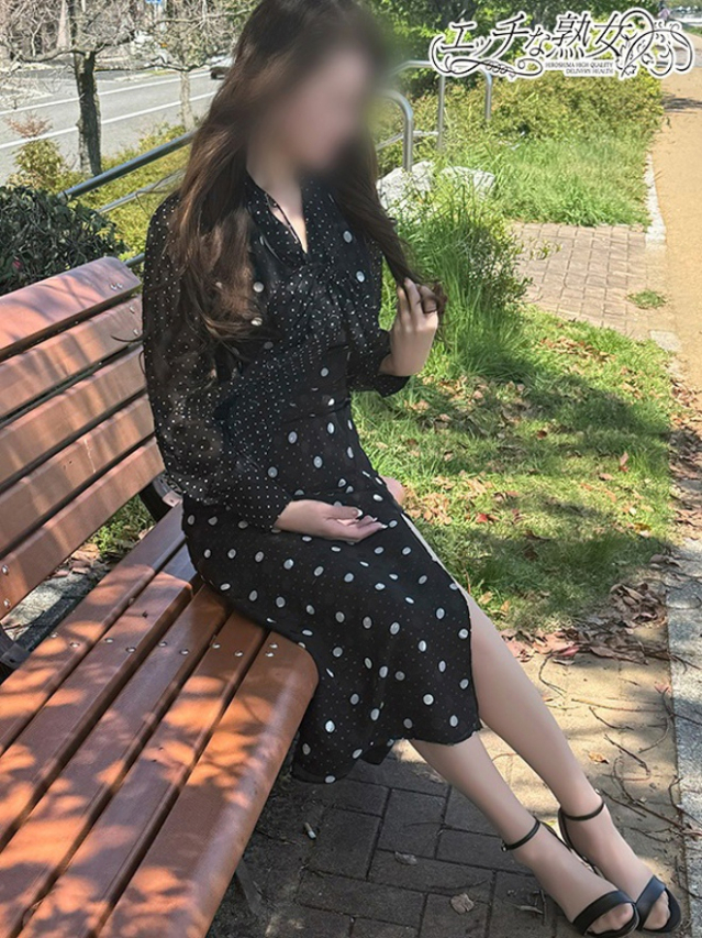 新人 杏(あん)(エッチな熟女)