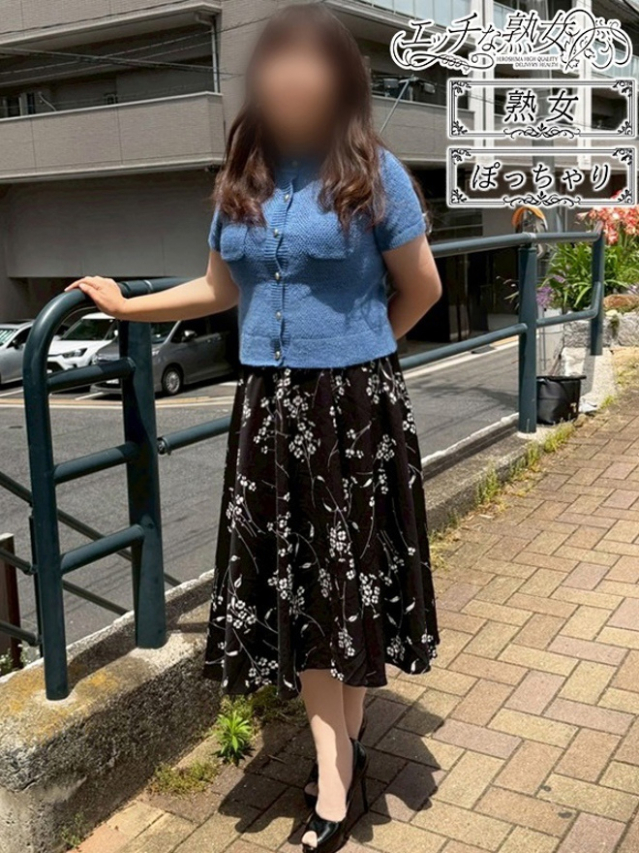 新人 芽衣(めい)（エッチな熟女）