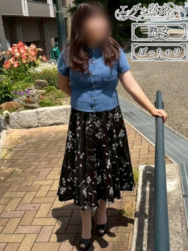 新人 芽衣(めい)(エッチな熟女)