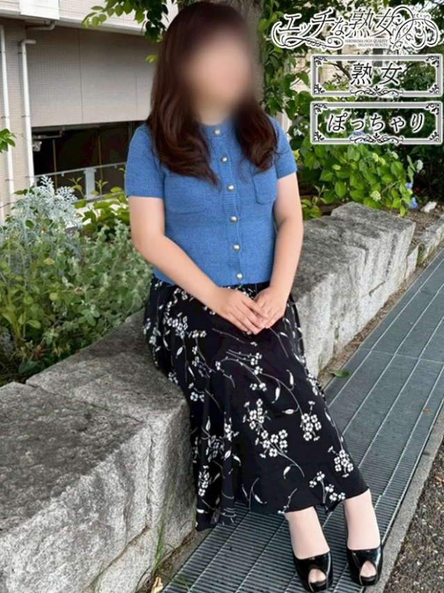 新人 芽衣(めい)(エッチな熟女)