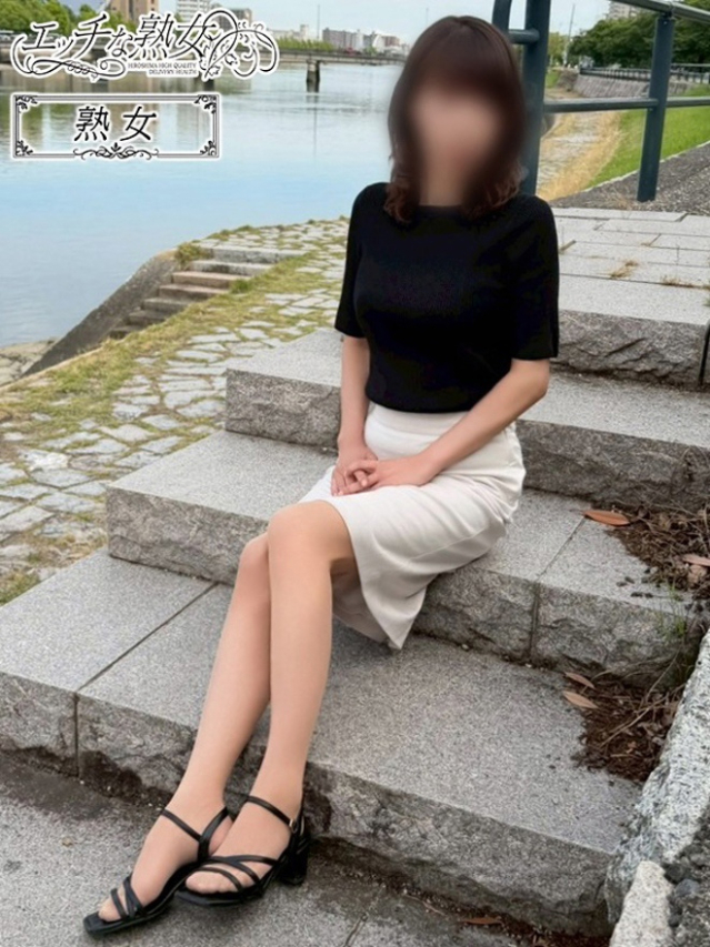亜紀(あき)（エッチな熟女）